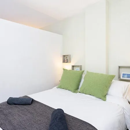 Dialez Holidays - Pris Paradise Apartment